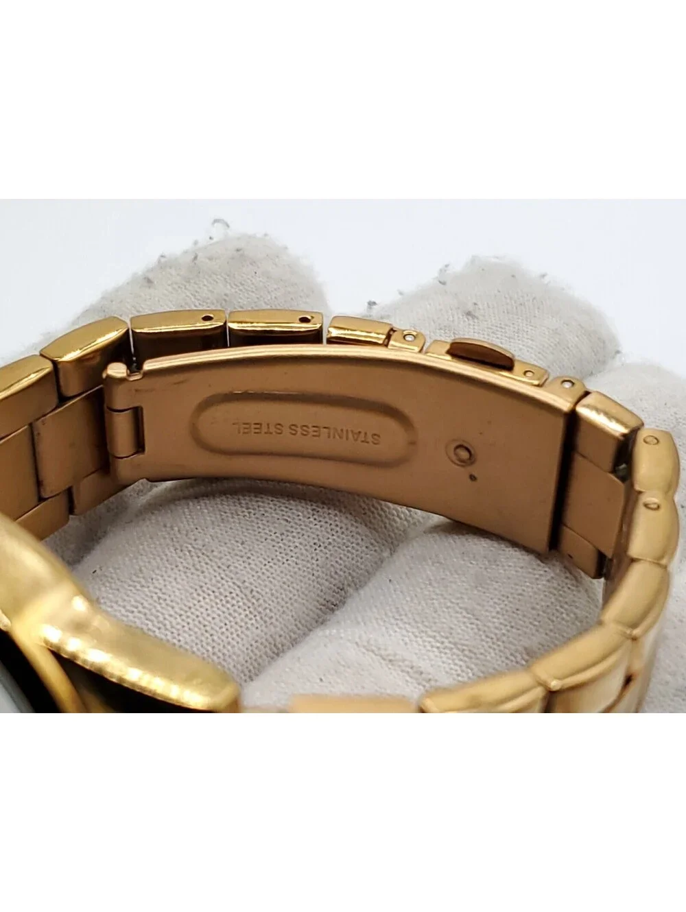 Redherring Quartz Watch New Battey Rose Gold Tone 34mm